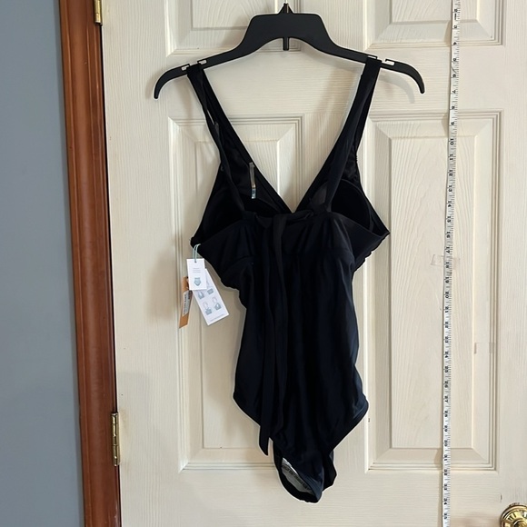 NWT-Kona SOL-M(8-10)-black-wear it four ways,medium coverage one piece swimsuit - Picture 8 of 15
